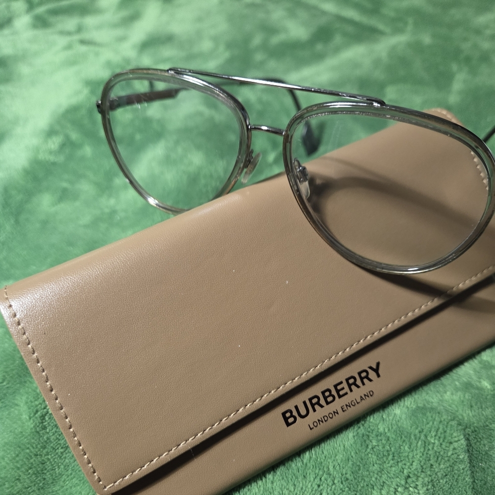 Burberry Women's Glasses with Silver Frame